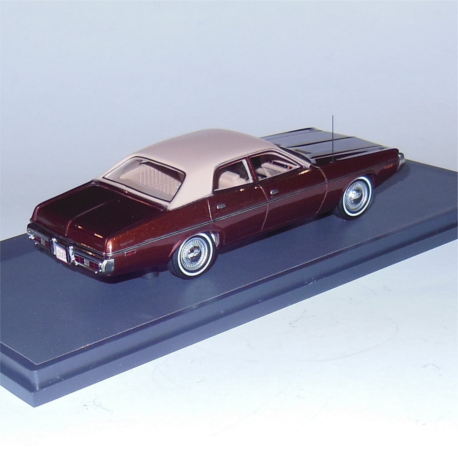 Matrix MX20405-151 Dodge Coronet 1973 - Antique Toy World