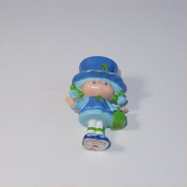 Strawberry Shortcake 1981 Blueberry Muffin with a Basket PVC Figurine