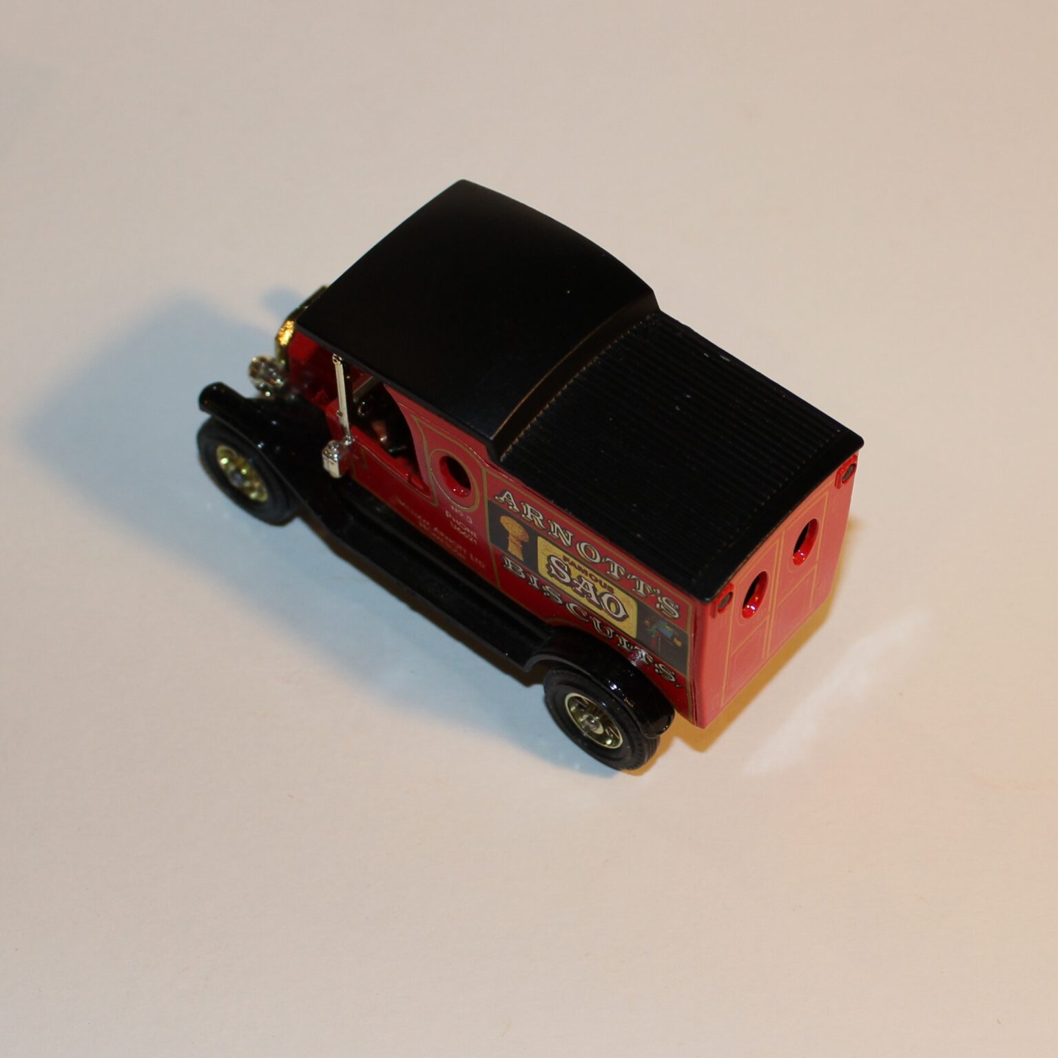 Matchbox Yesteryear Y Ford Model T Van Arnotts Livery Antique Toy World