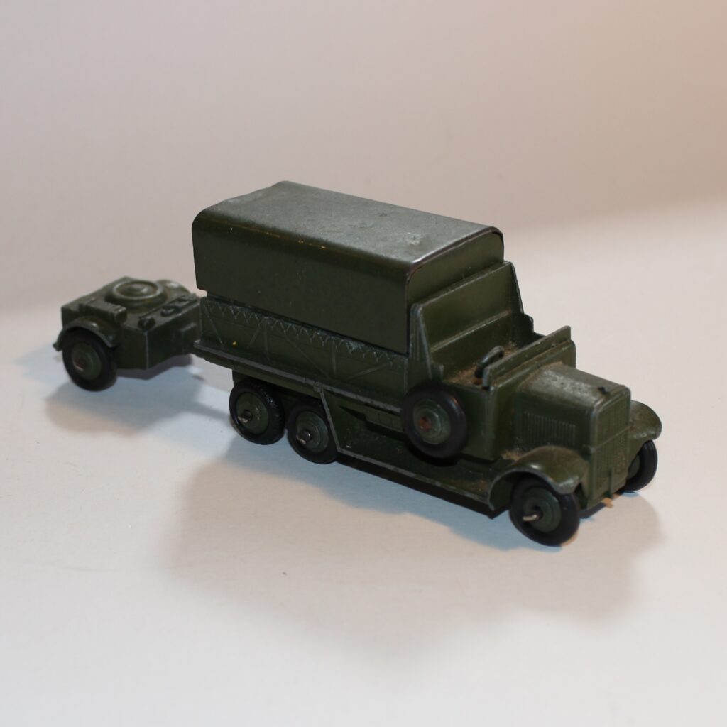 Dinky Toys 151b 6 Wheeled Army Transport Wagon with 162b Ammo Trailer ...