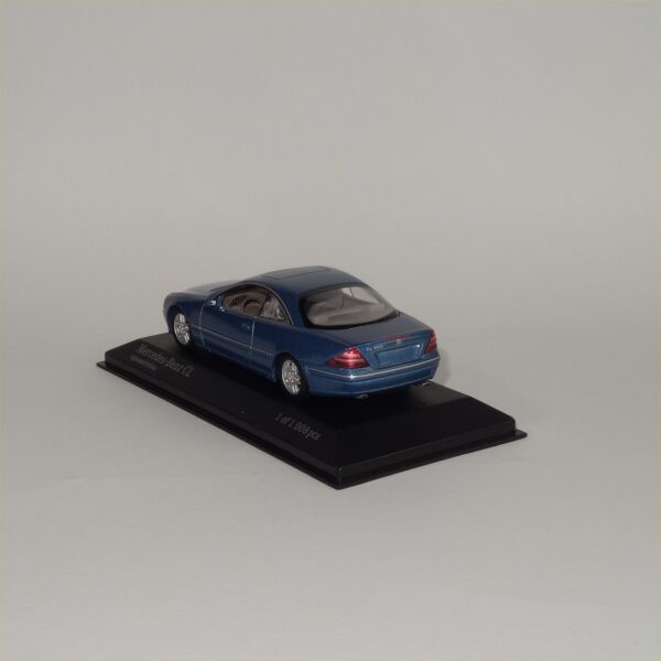 Minichamps 1999 Mercedes Benz CL Coupe Blue - Image 3