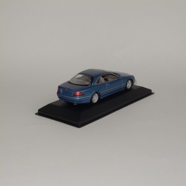 Minichamps 1999 Mercedes Benz CL Coupe Blue - Image 4