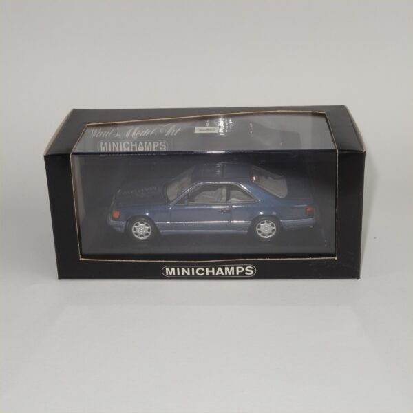 Minichamps 1994 Mercedes Benz E Class Coupe Blue