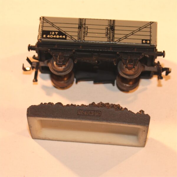 Hornby Dublo 32075 3-Rail 12T 5-Plank Tin Litho Coal Mineral Wagon OO Scale with Resin Load