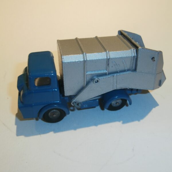 Budgie Toys 274 Ford Thames Refuse Truck